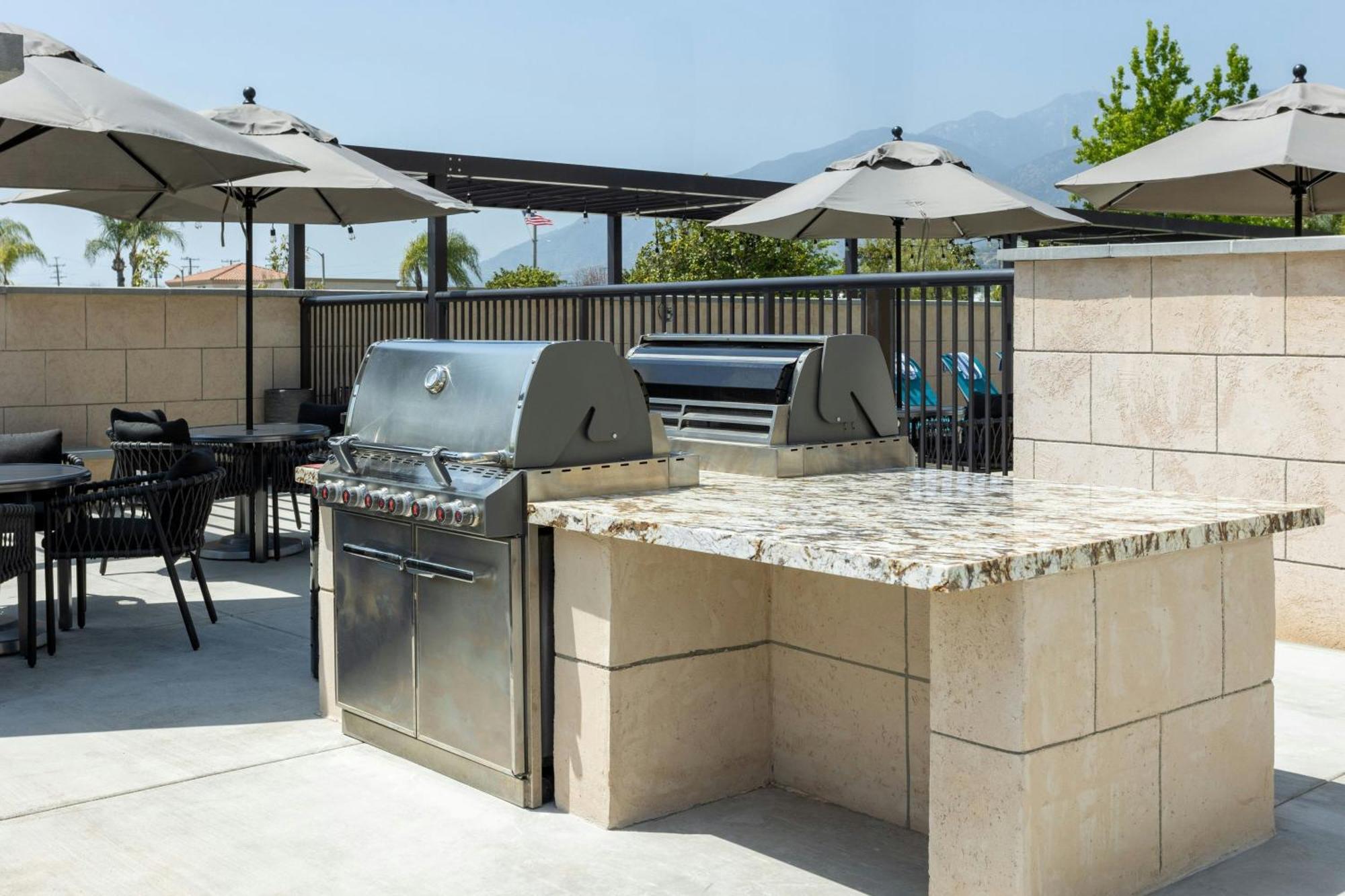 Towneplace Suites By Marriott Monrovia Esterno foto